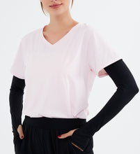 Load image into Gallery viewer, Unisex UV Protective Cooling Arm Sleeves with Thumb Holes A Pair UPF 50+ Sun Protection L