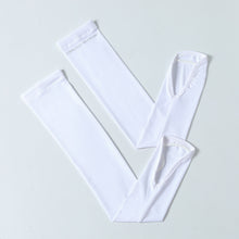 Load image into Gallery viewer, Women's UV Protective UPF 50+ Cooling Arm Sleeves with Hand Cover A Pair S